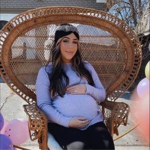 Meet your Posher, Adrianna